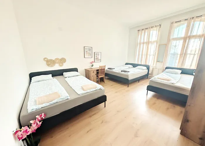 Apartman Lovely - 15 Min From Airport & Center, 5 Min From Main-bus Station Ez10a *