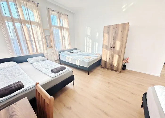 Apartman Lovely - 15 Min From Airport & Center, 5 Min From Main-bus Station Ez10a *